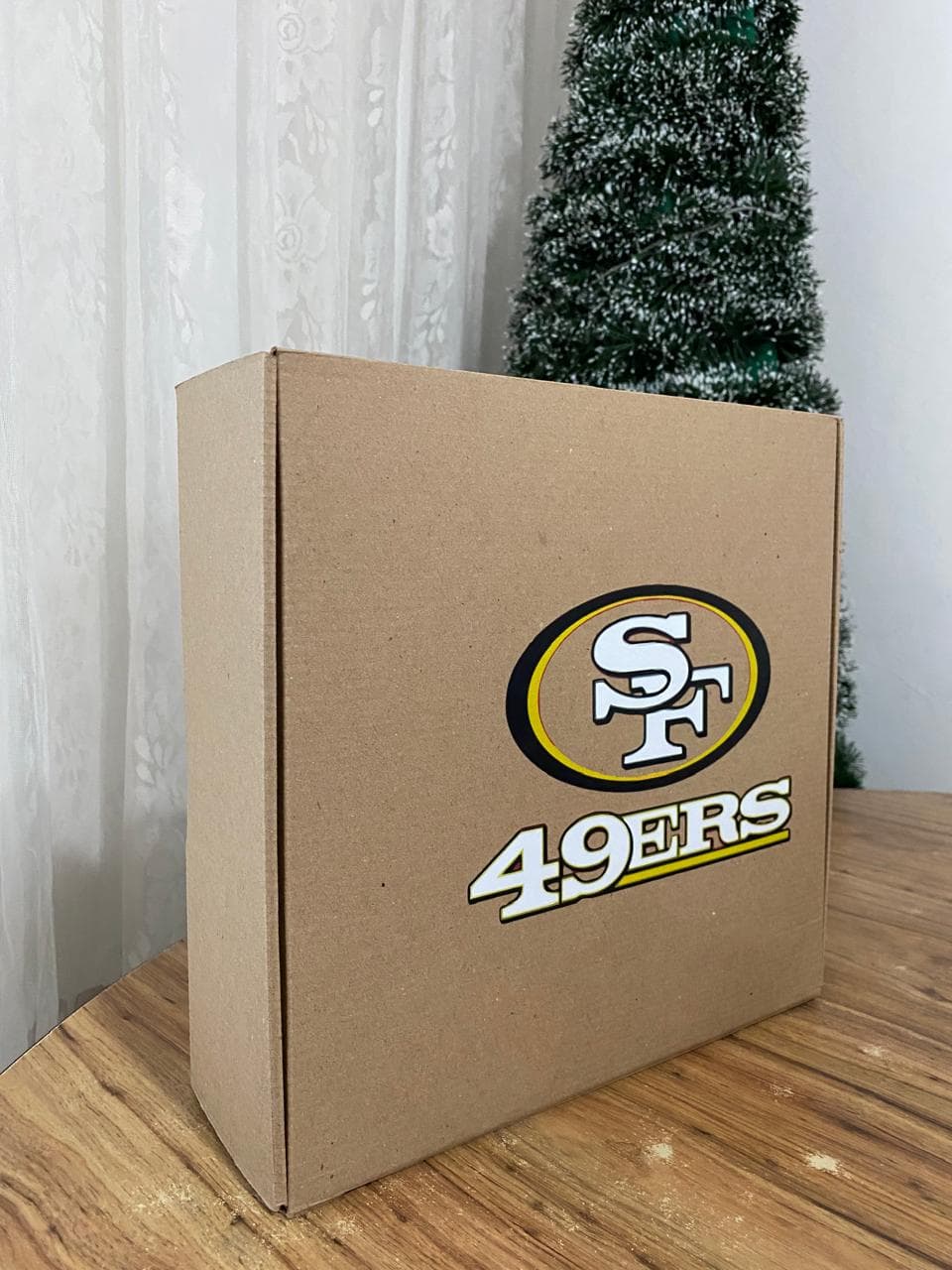 Caja grande personalizada por JV Sublime